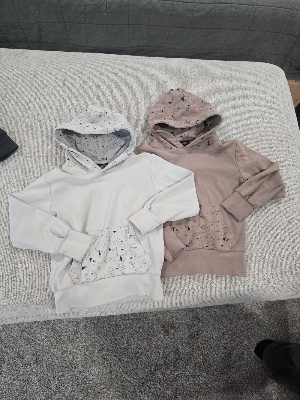 Little Bipsy Kids Hoodies in White and Mauve with Geometric Print